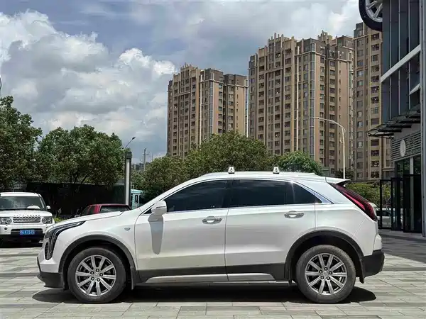 Cadillac XT4 2021