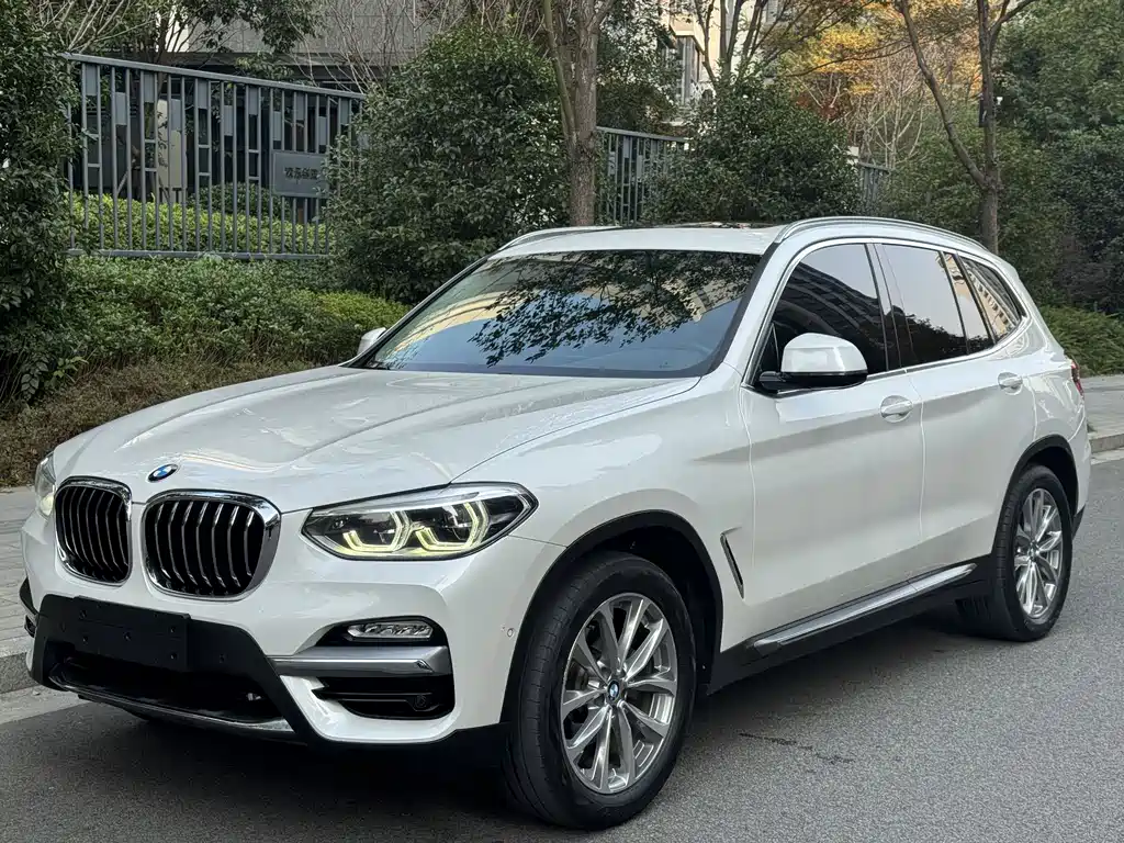 BMW X3 2018 — фото 1