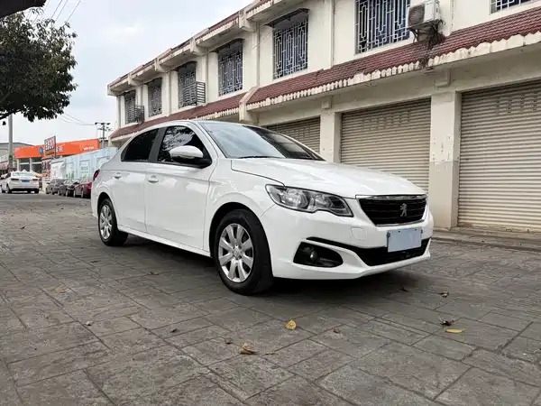 Peugeot 301 2018