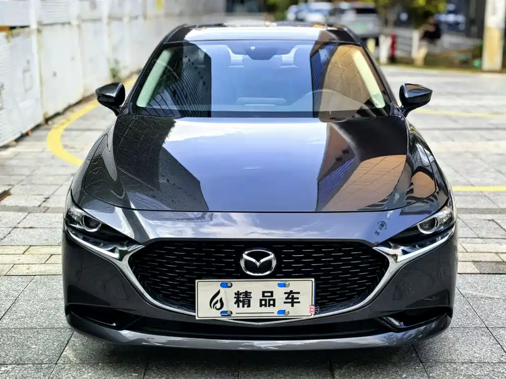 Mazda 3 Axela 2020 — фото 4
