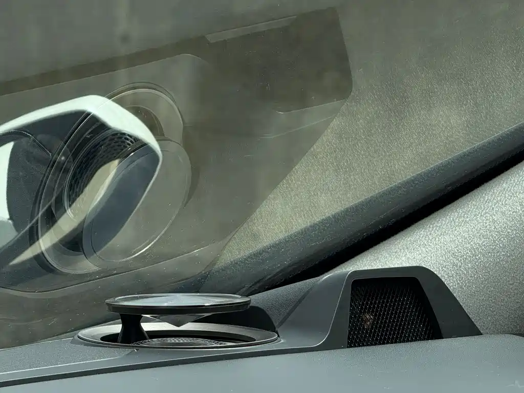 Toyota Vellfire 2020 — фото 16