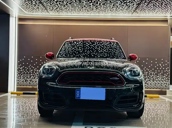 MINI JCW COUNTRYMAN 2018