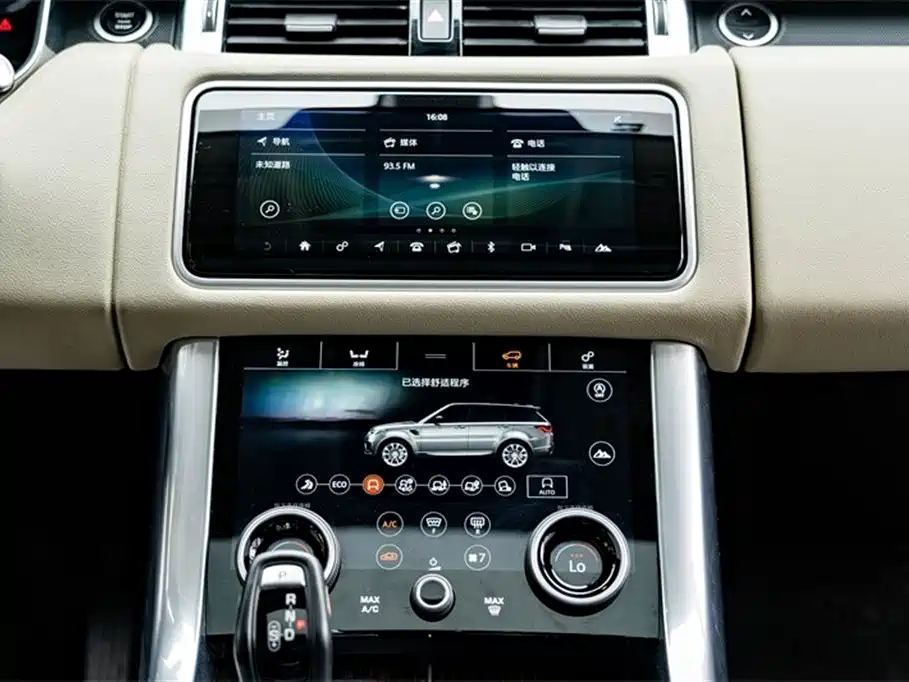 Land Rover Sport PHEV 2019 — фото 13