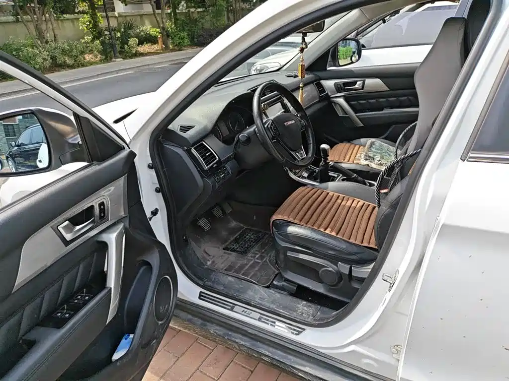 Haval H2 2015 — фото 14