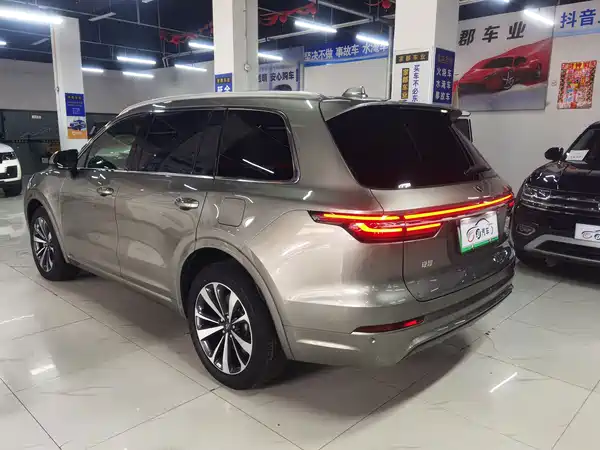 Li Auto ONE 2021