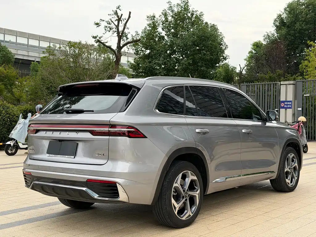Geely Xingyue L 2024 — фото 13