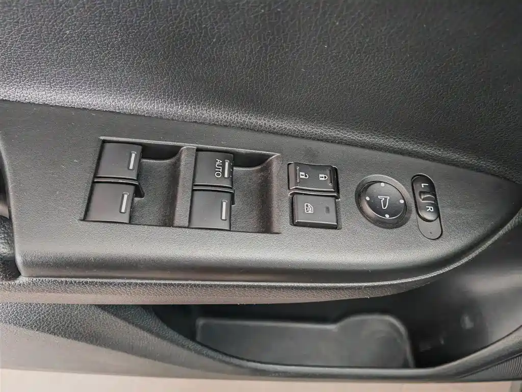 Honda Accord 2016 — фото 9