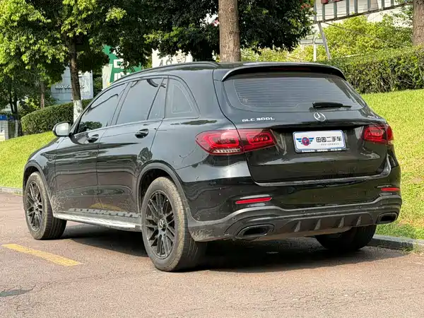 Mercedes-Benz GLC 2021