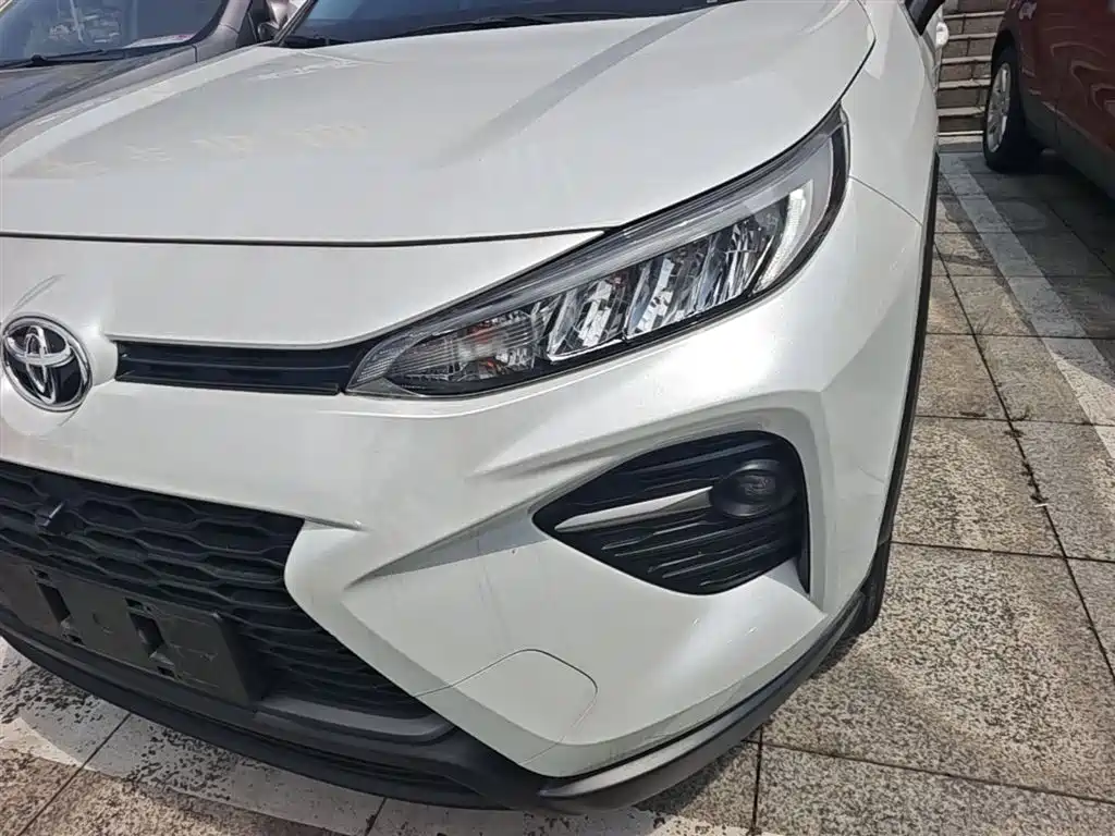 Toyota Wildlander 2023 — фото 24