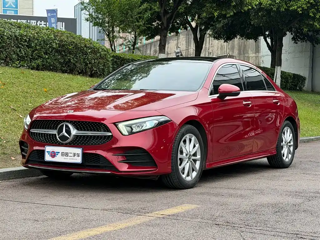 Mercedes-Benz A-Class 2021 — фото 1
