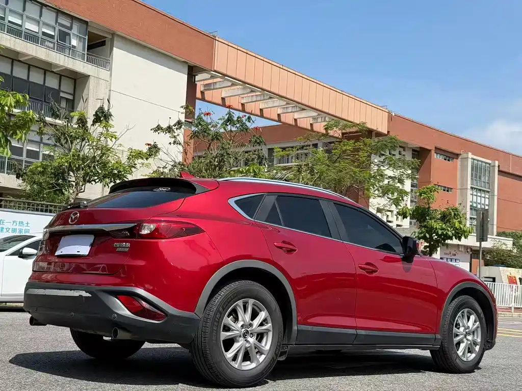 Mazda CX-4 2016 — фото 9