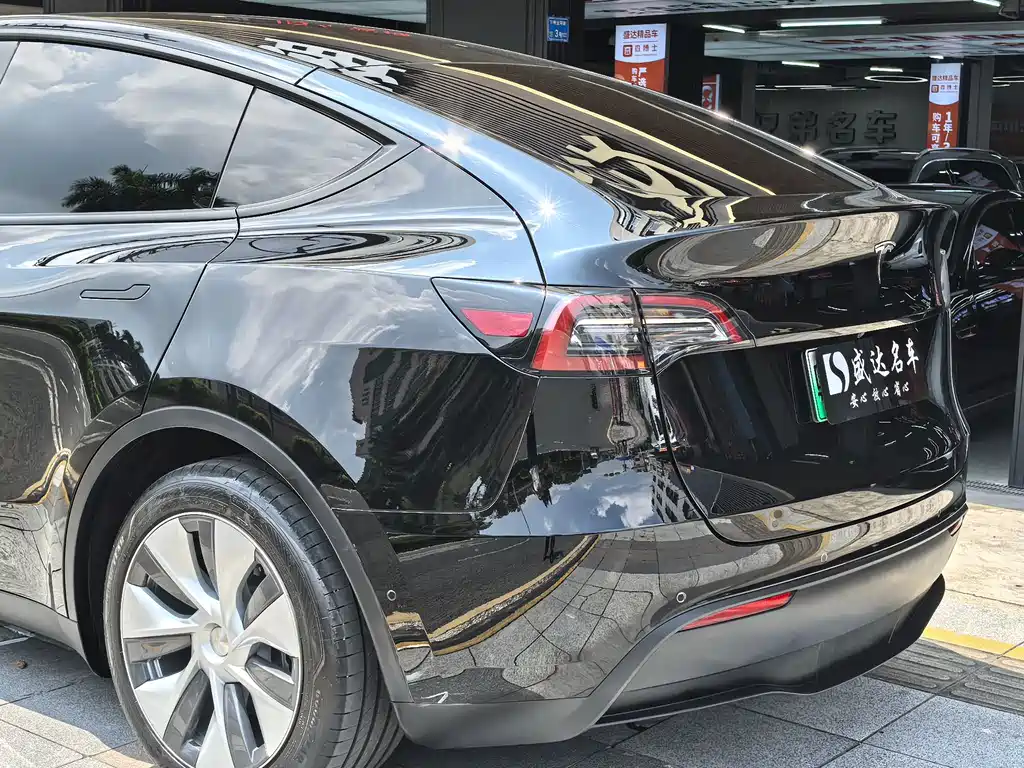 Tesla Model Y 2022 — фото 20