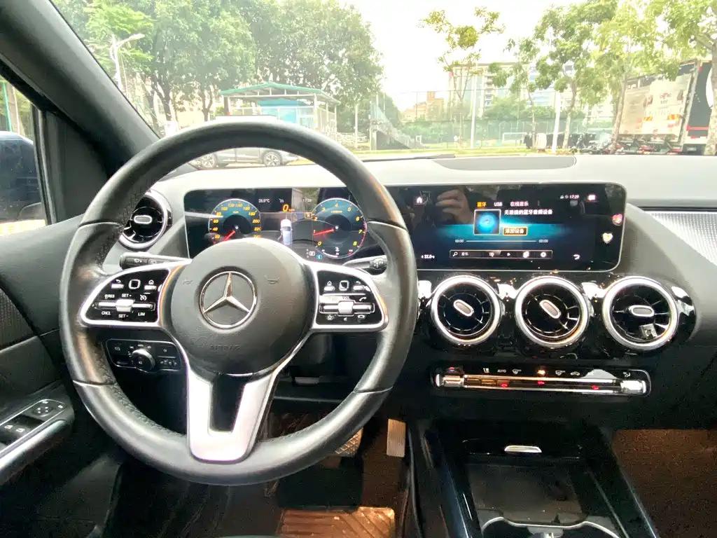Mercedes-Benz B-Class 2020 — фото 17