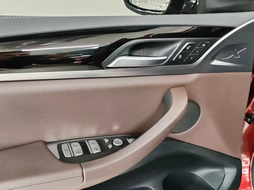 BMW X3 2020 — фото 17