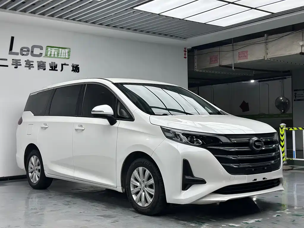GAC Trumpchi M6 2021 — фото 2