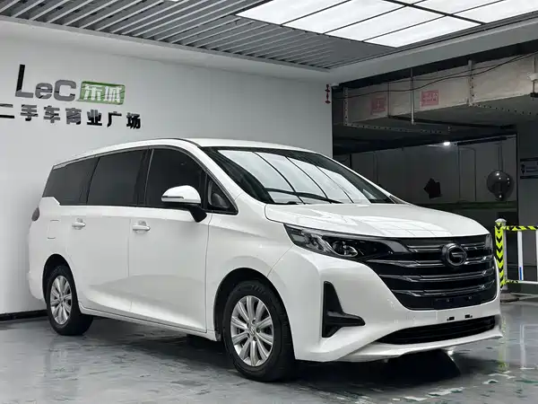 GAC Trumpchi M6 2021