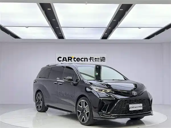 Toyota Granvia 2022