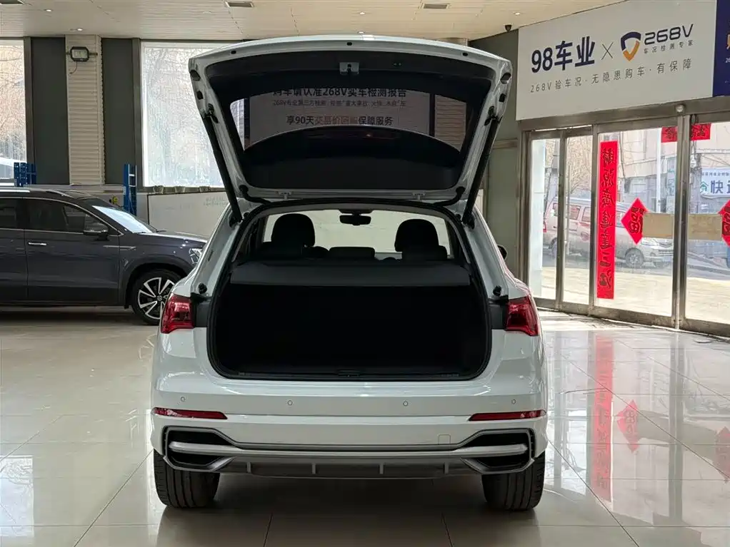 Audi Q3 2023 — фото 23