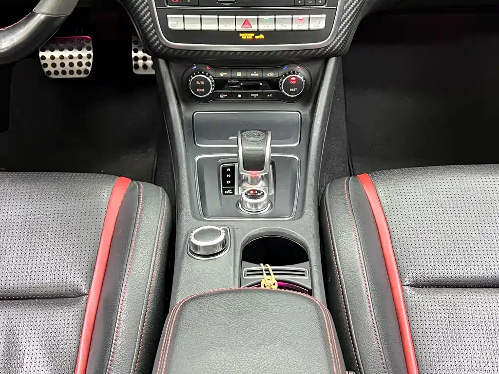 Mercedes-Benz A-Class AMG 2016 — фото 25