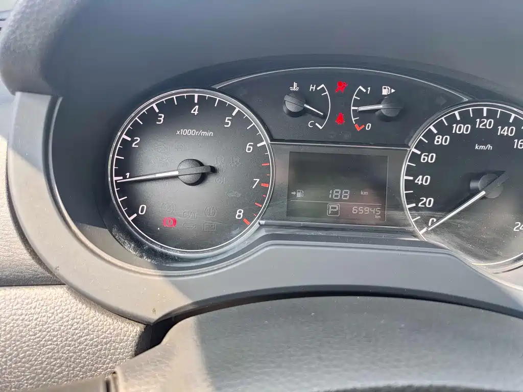 Nissan Tiida 2019 — фото 14