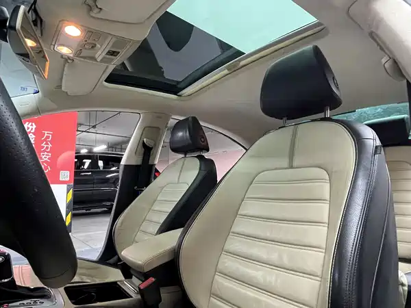Volkswagen CC 2009