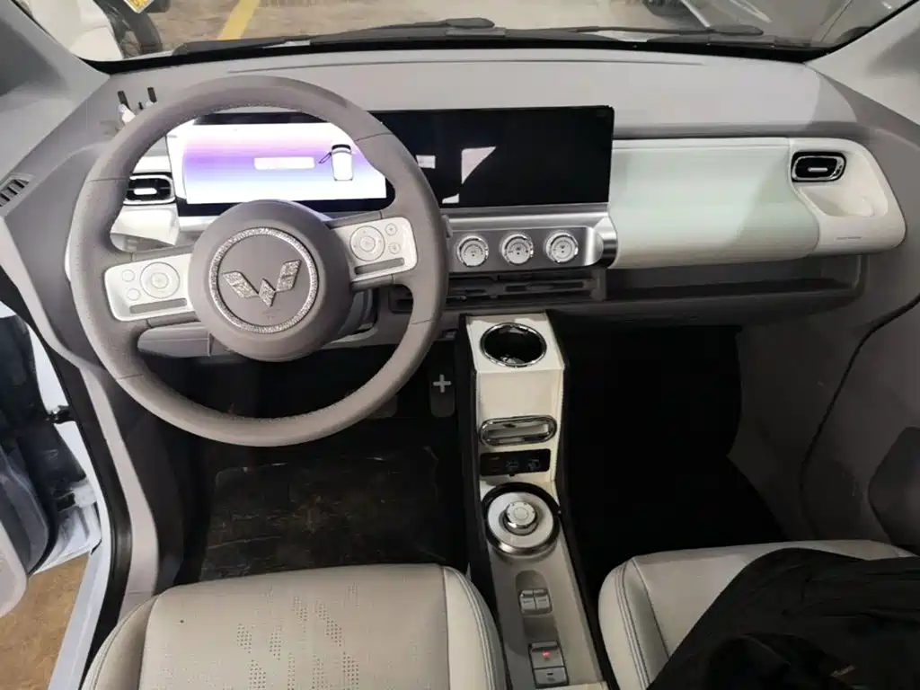 Wuling Air ev Clear Sky 2024 — фото 10