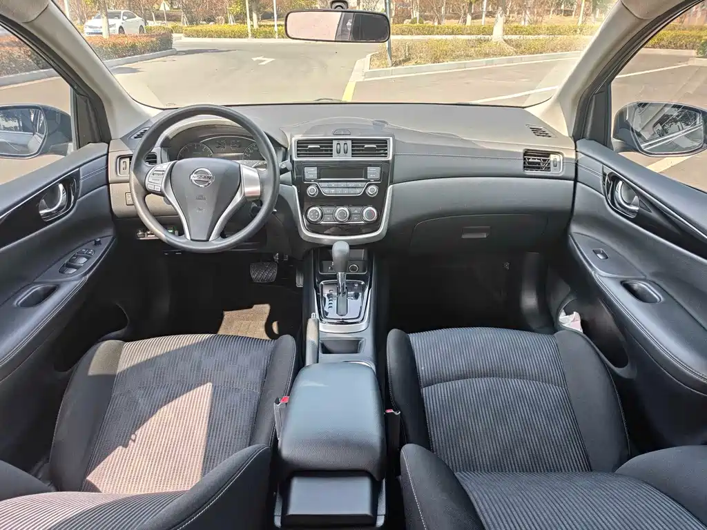 Nissan Tiida 2021 — фото 14