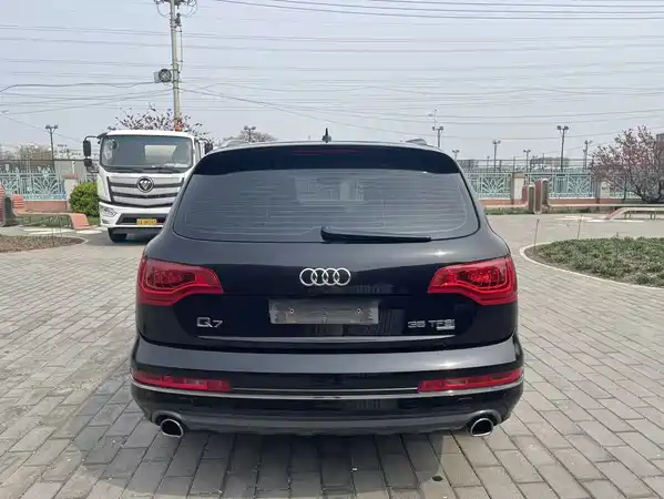 Audi Q7 2013
