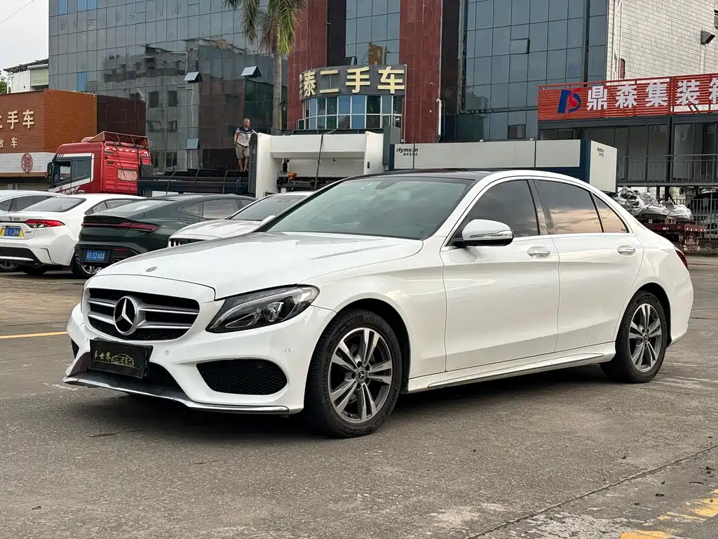 Mercedes-Benz C-Class 2018 — фото 1