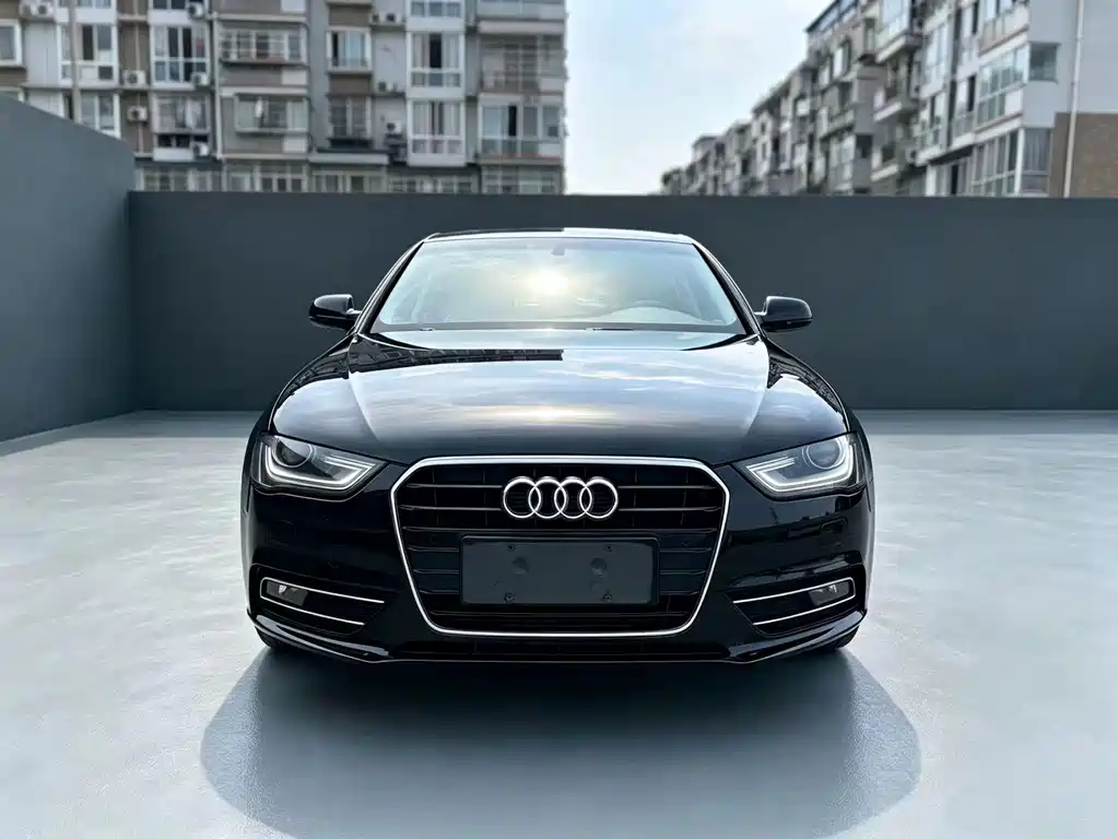 Audi A4L 2013