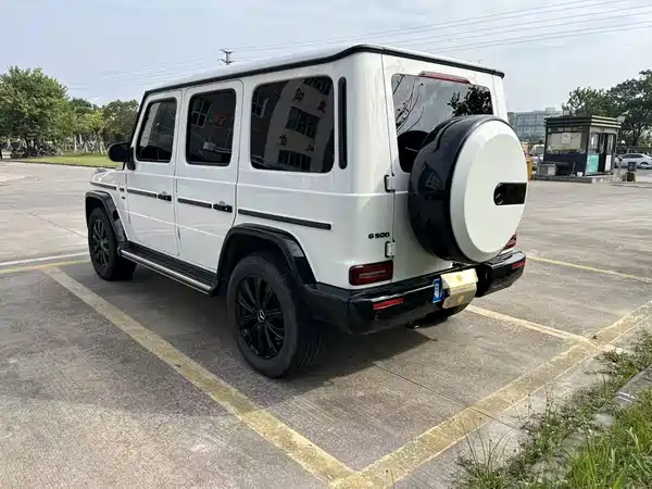 Mercedes-Benz G-Class 2024