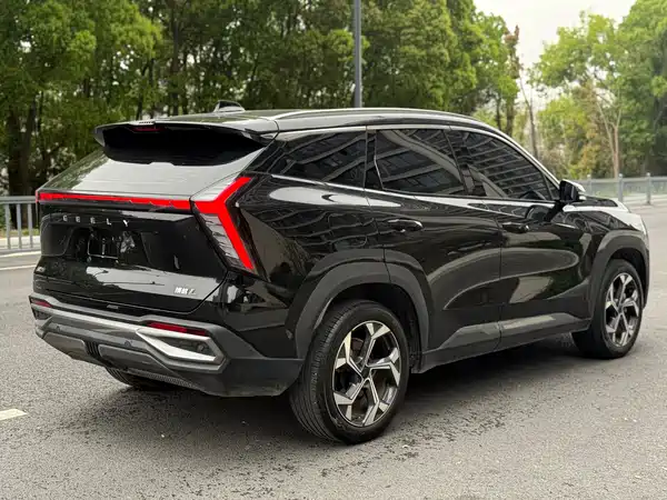 Geely Boyue L 2024