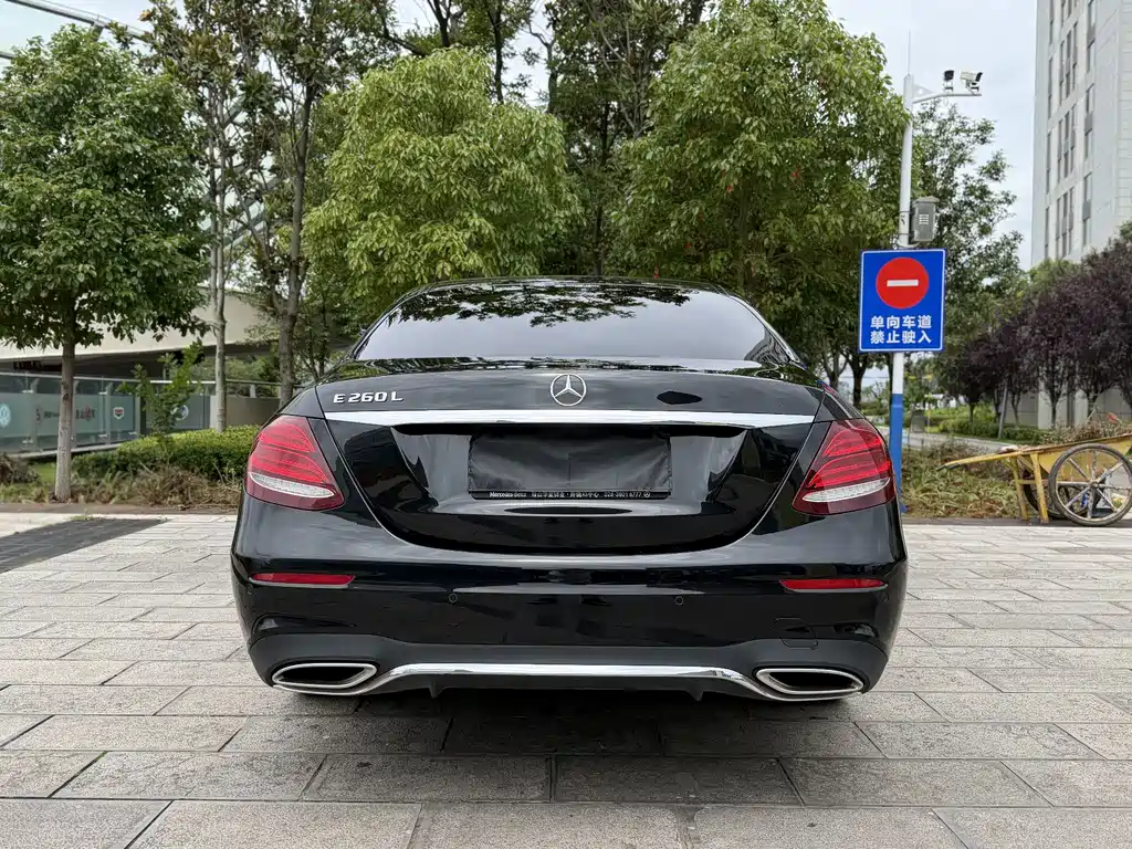 Mercedes-Benz E-Class 2020 — фото 8