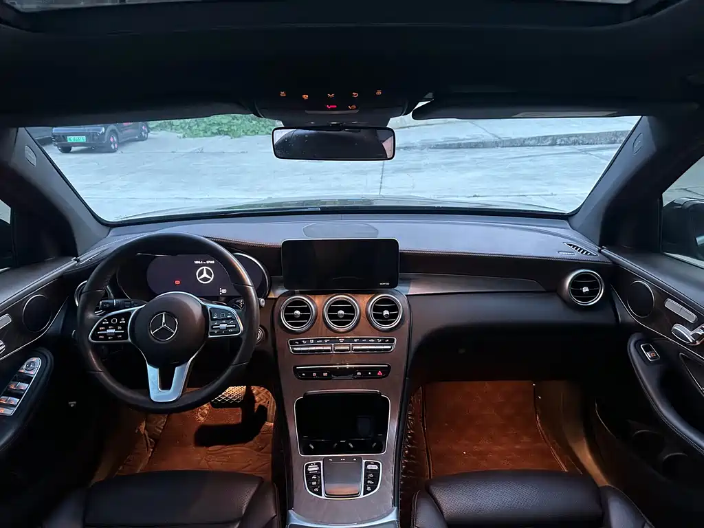 Mercedes-Benz GLC 2020