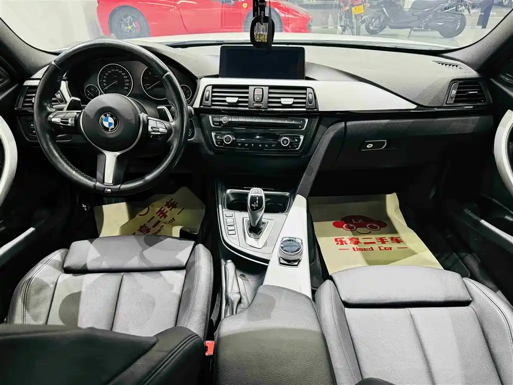 BMW 3 Series 2015 — фото 20
