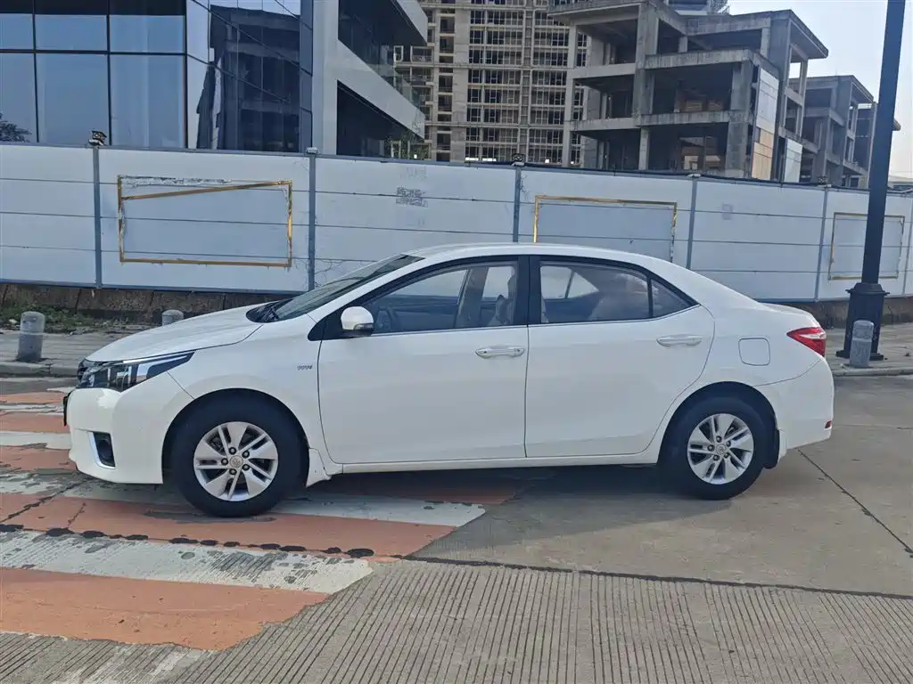 Toyota Corolla 2015