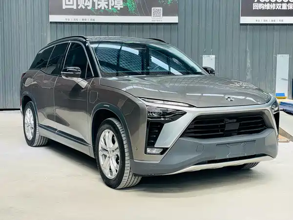 NIO ES8 2022