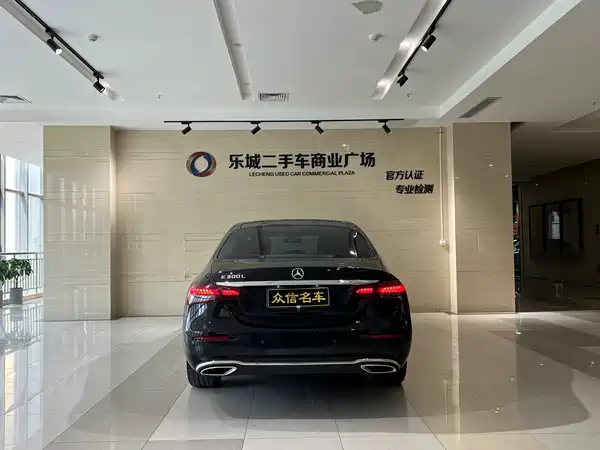 Mercedes-Benz E-Class 2023