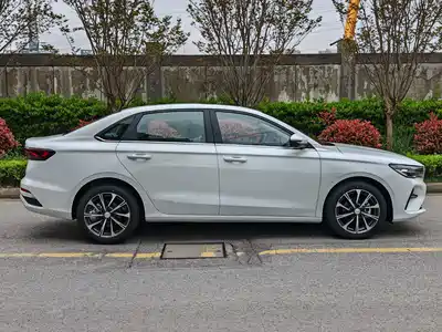 Geely Emgrand 2026
