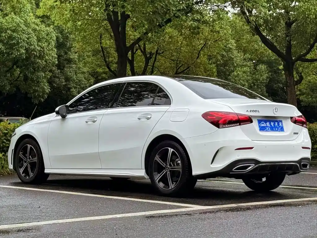 Mercedes-Benz A-Class 2023 — фото 7