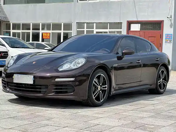 Porsche Panamera 2014