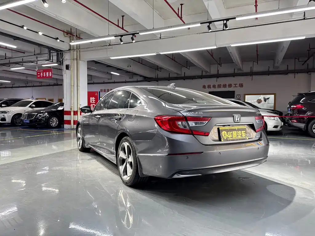 Honda Accord 2020 — фото 6