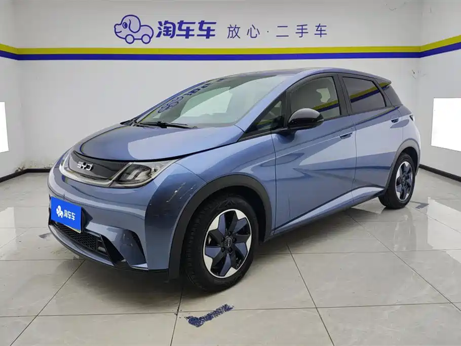 BYD Dolphin 2025 — фото 1
