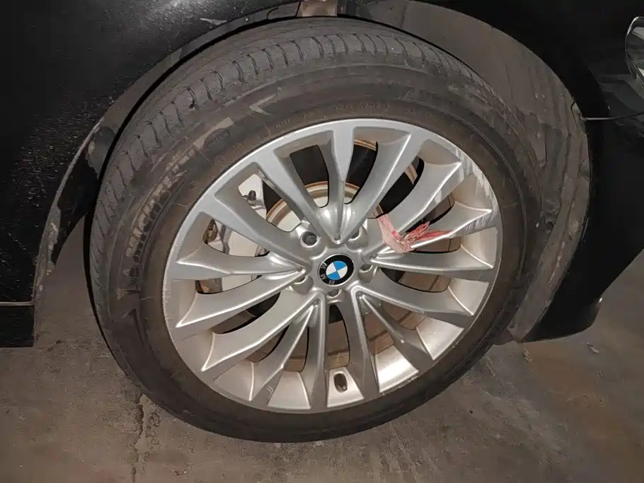 BMW 5 Series 2019