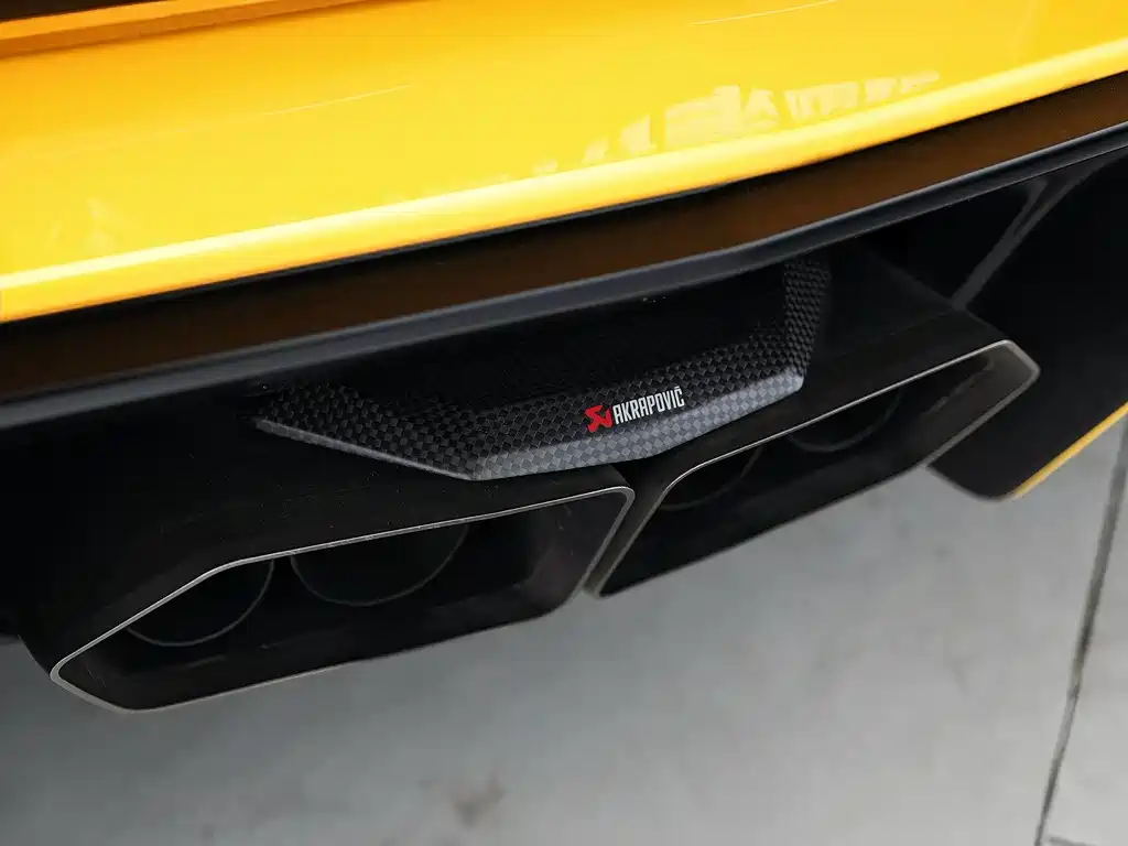 Lamborghini Aventador 2016 — фото 18