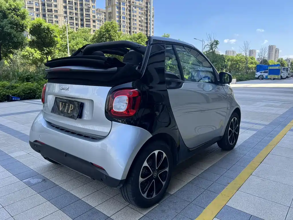 smart Fortwo 2017 — фото 2