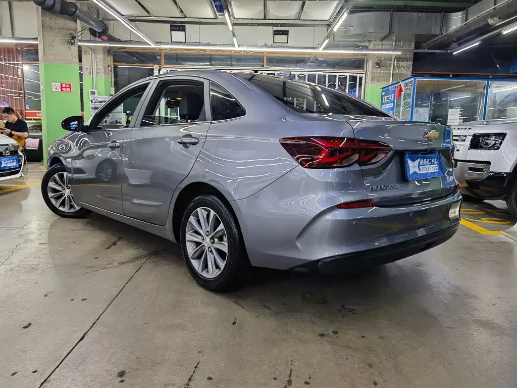 Chevrolet Cruze 2021