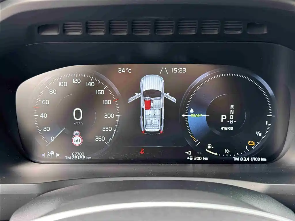 Volvo XC90 PHEV 2021 — фото 13