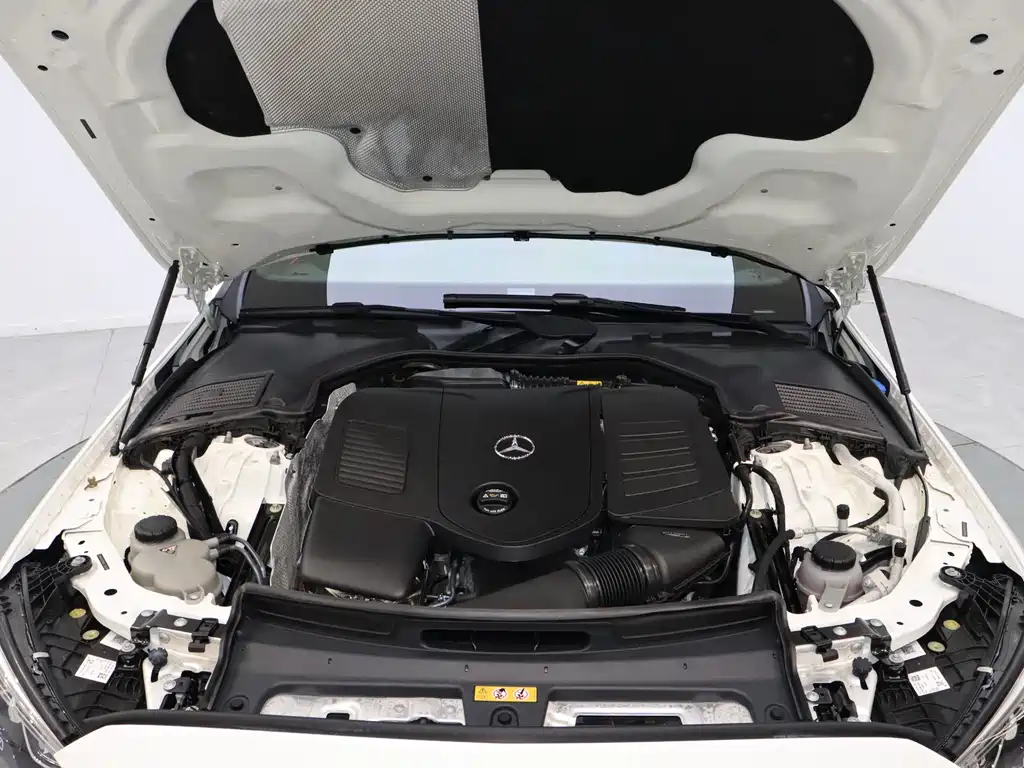 Mercedes-Benz C-Class 2022 — фото 12