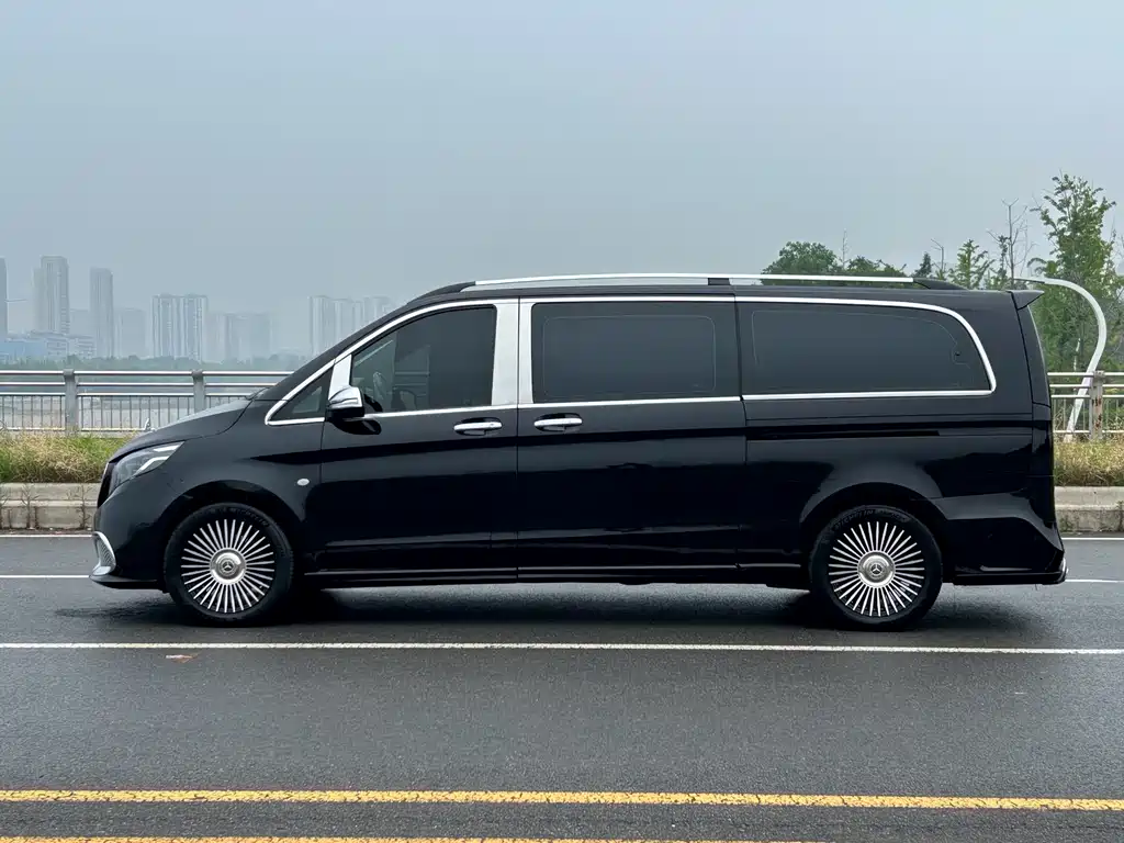 Mercedes-Benz Vito 2019 — фото 26